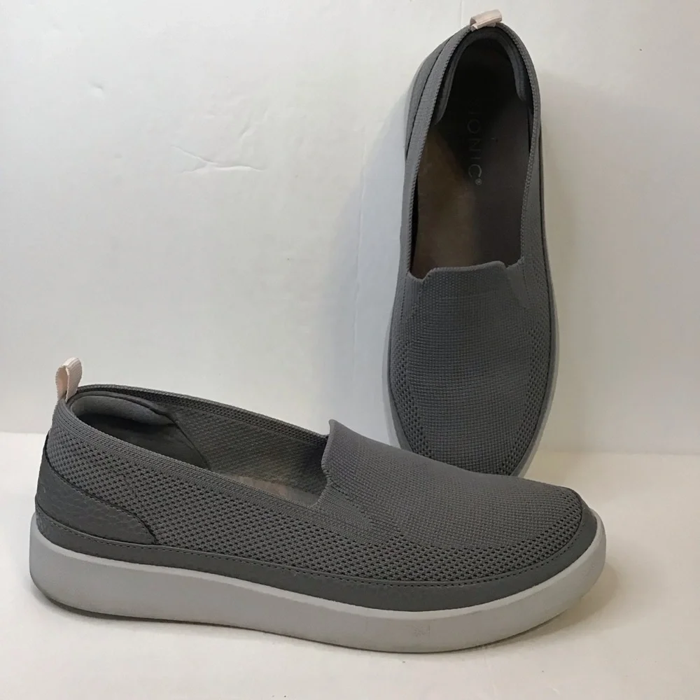 VIONIC Women's Gray Essence Sidney Knit Platform Slip-On Shoes Sneakers 8
